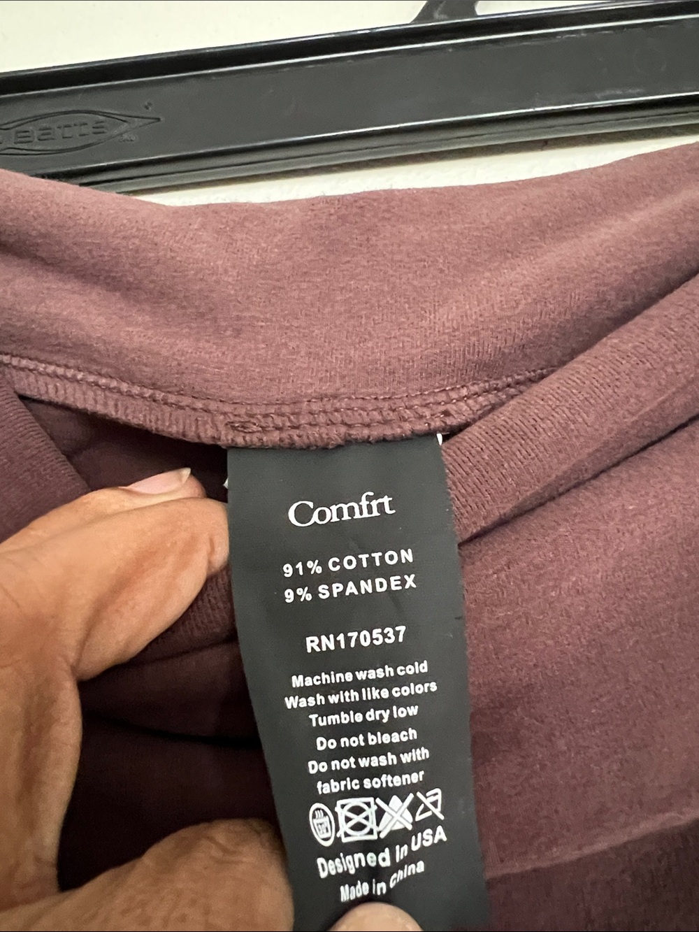 Comfrt Fold-Over Waist Flared leggings in Dark Brown - Picture 3 of 9